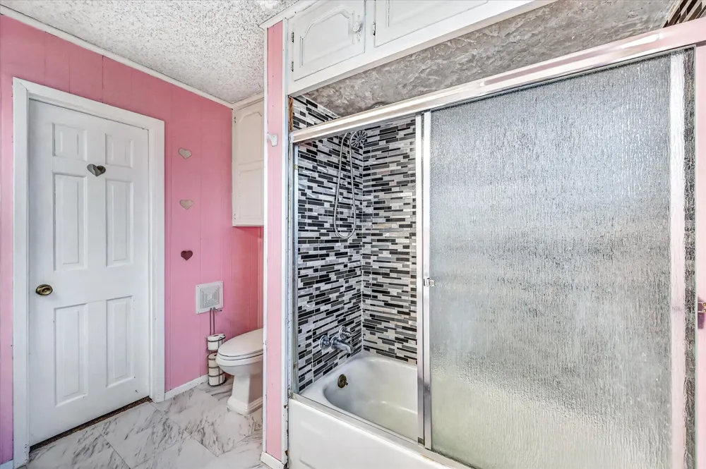 5800 Isbell Street Sansom Park, TX 76114