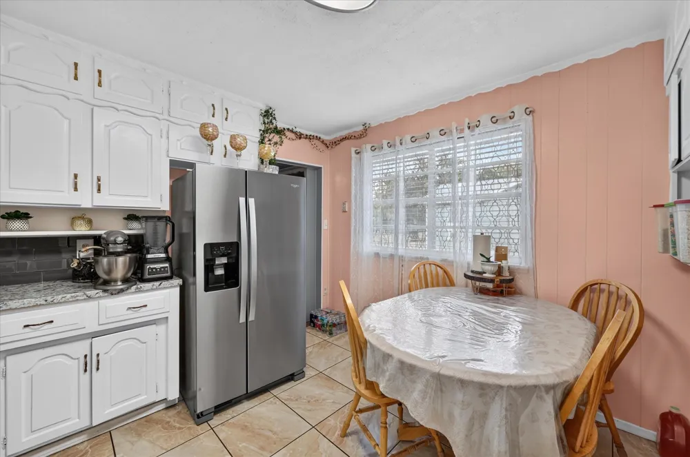 5800 Isbell Street Sansom Park, TX 76114