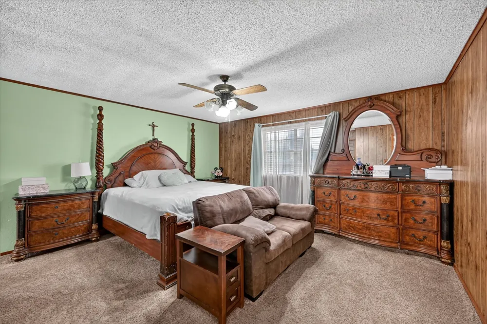 5800 Isbell Street Sansom Park, TX 76114