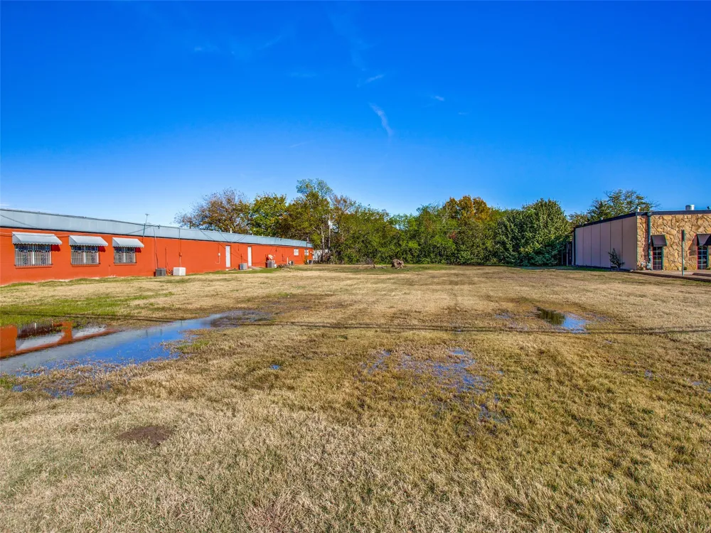5336 Davis Boulevard North Richland Hills, TX 76180
