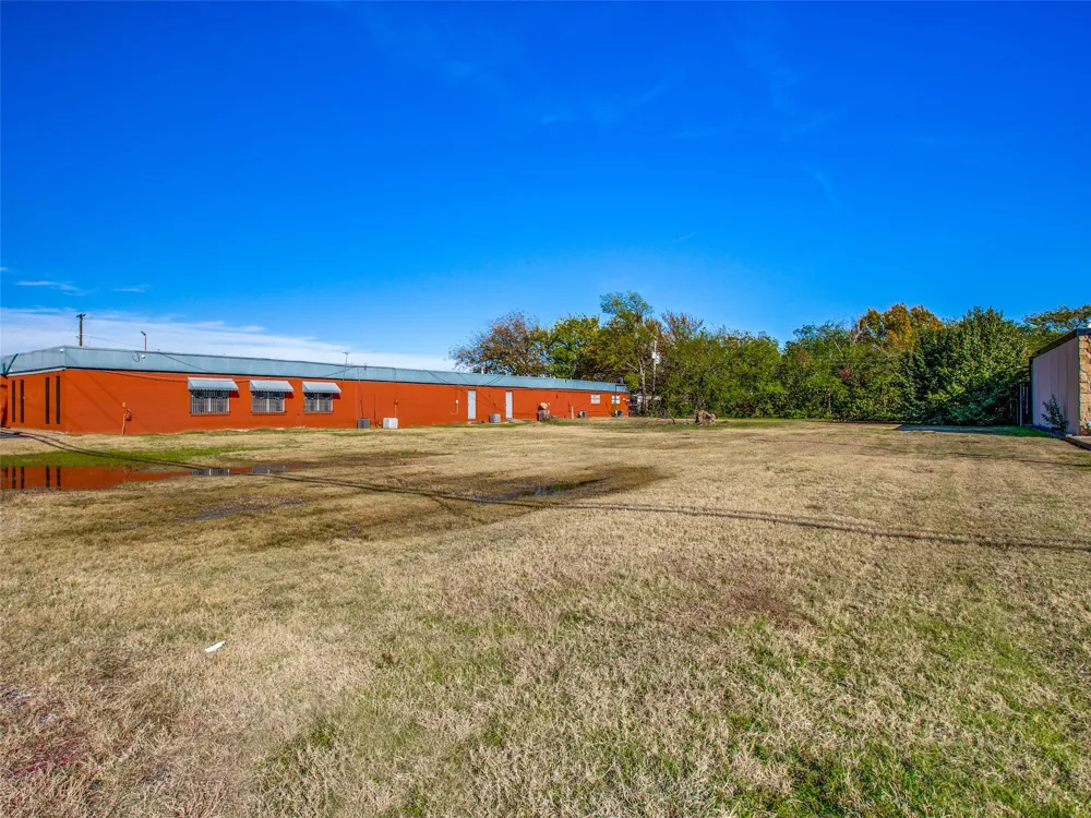 5336 Davis Boulevard North Richland Hills, TX 76180