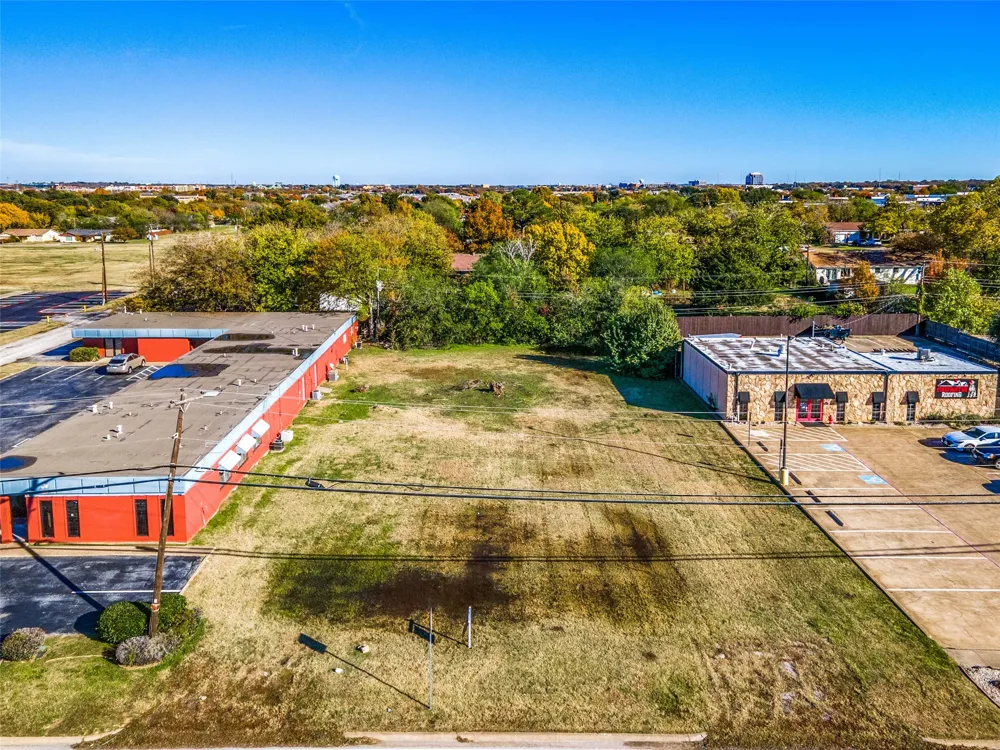 5336 Davis Boulevard North Richland Hills, TX 76180