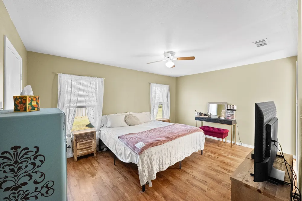 17215 Tarlton Road Mabank, TX 75147