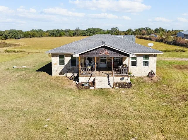 17215 Tarlton Road Mabank, TX 75147