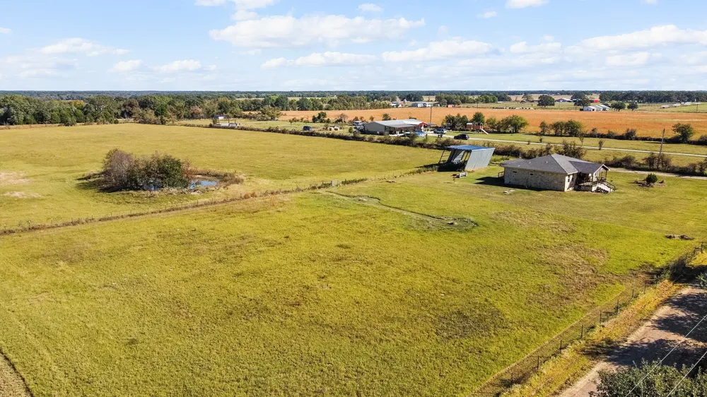 17215 Tarlton Road Mabank, TX 75147