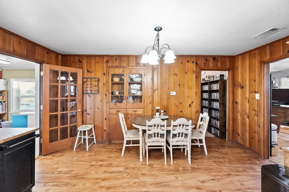 17215 Tarlton Road Mabank, TX 75147