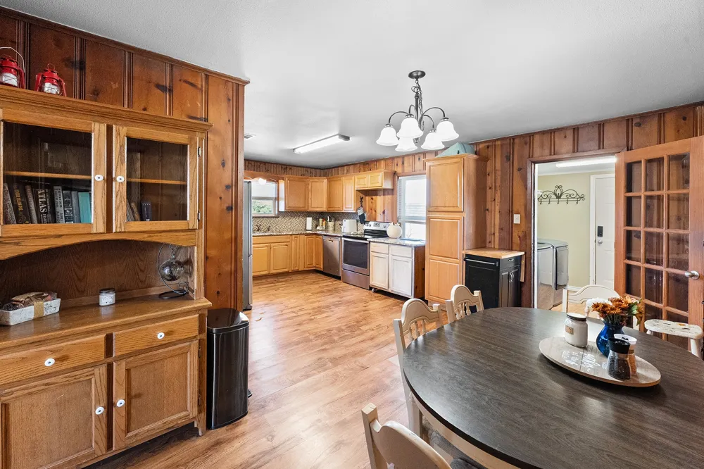 17215 Tarlton Road Mabank, TX 75147