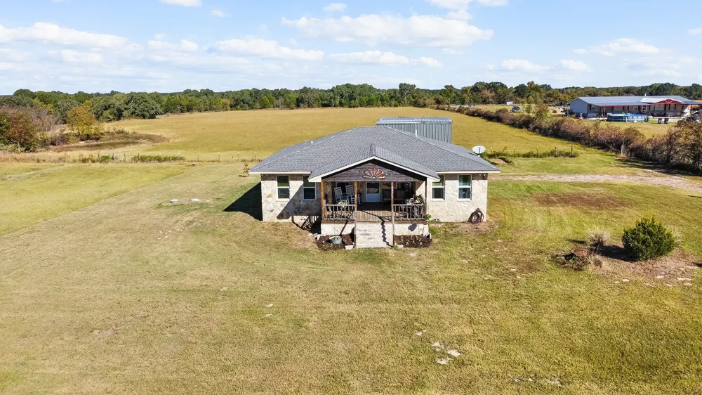 17215 Tarlton Road Mabank, TX 75147