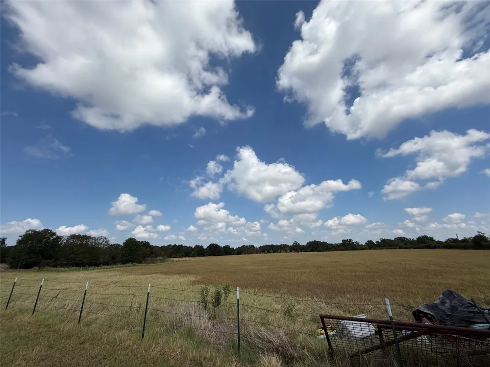 17215 Tarlton Road Mabank, TX 75147
