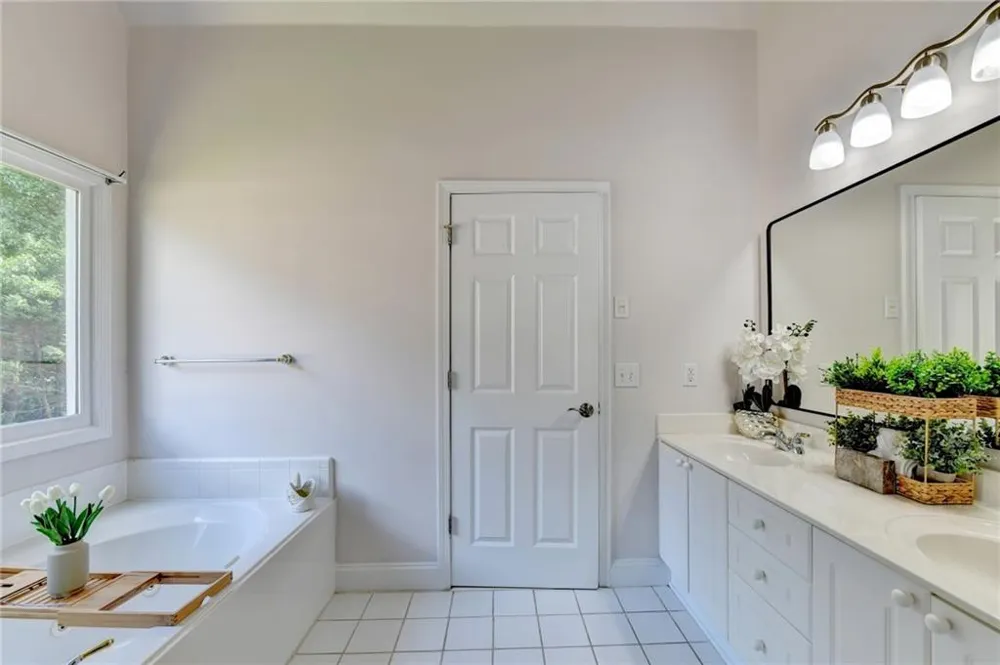 455 Hillcrest View Drive Suwanee, GA 30024