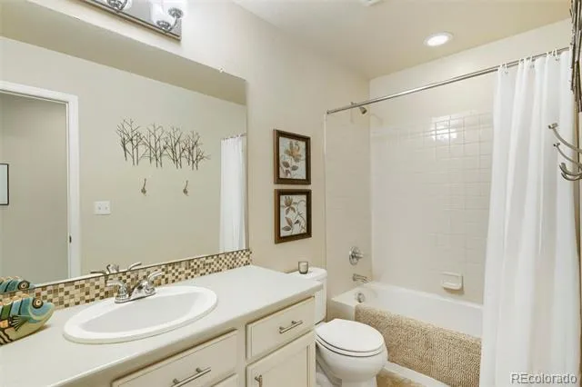 8350 Gardenia Street Arvada, CO 80005