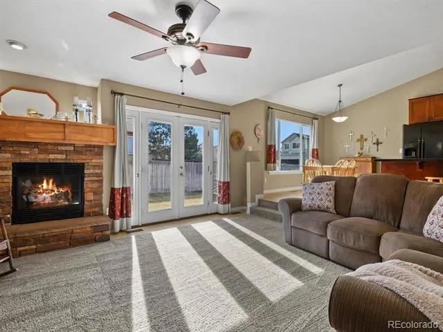 19408 E 40th Place Denver, CO 80249