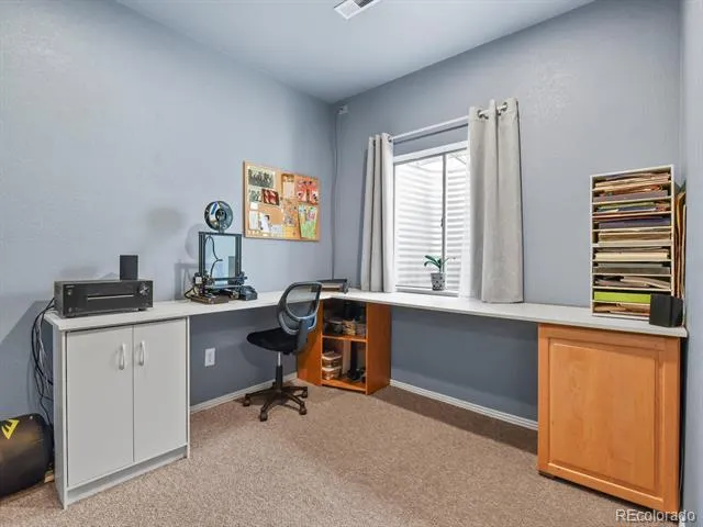 19408 E 40th Place Denver, CO 80249