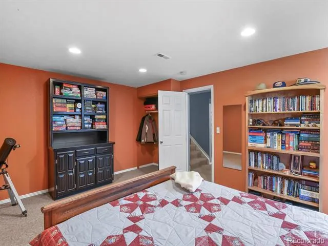 19408 E 40th Place Denver, CO 80249