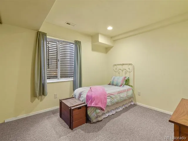 19408 E 40th Place Denver, CO 80249