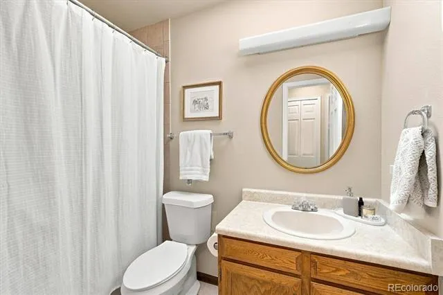 10919 E Maplewood Drive Englewood, CO 80111