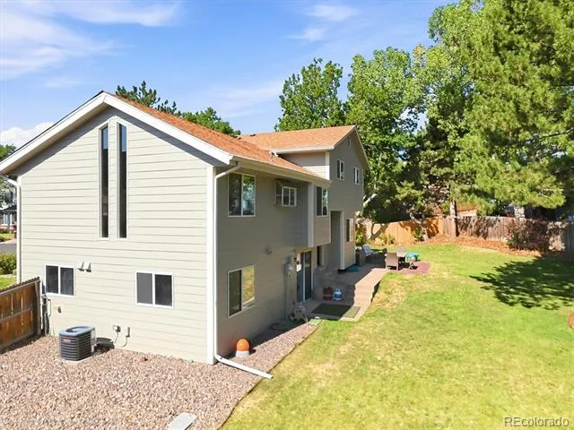 10919 E Maplewood Drive Englewood, CO 80111