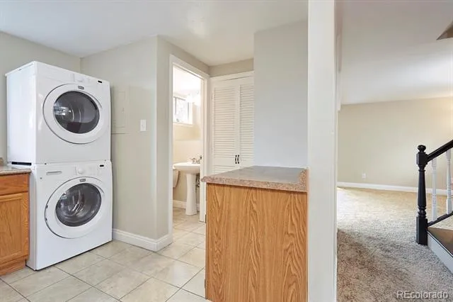 241 Elmwood Drive Colorado Springs, CO 80907