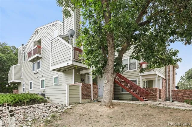 982 S Dearborn Way #18 Aurora, CO 80012