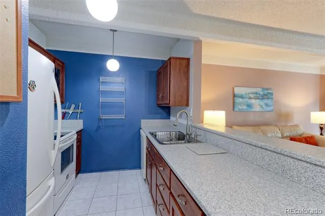 10650 E Tennessee Avenue #104 Aurora, CO 80012