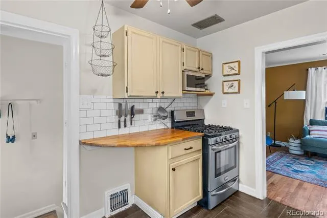 3875 Harlan Street Wheat Ridge, CO 80033