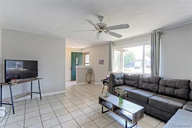 7136 Otis Street Arvada, CO 80003