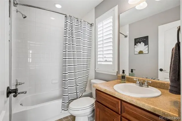 7694 S Eaton Park Court Aurora, CO 80016