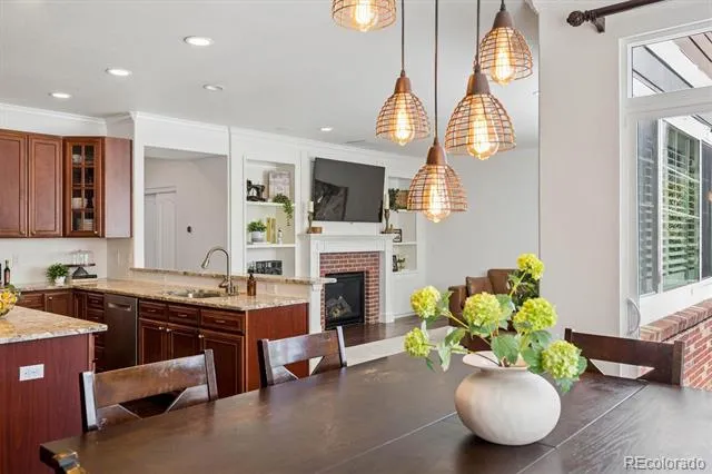 7694 S Eaton Park Court Aurora, CO 80016