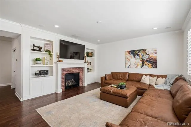 7694 S Eaton Park Court Aurora, CO 80016