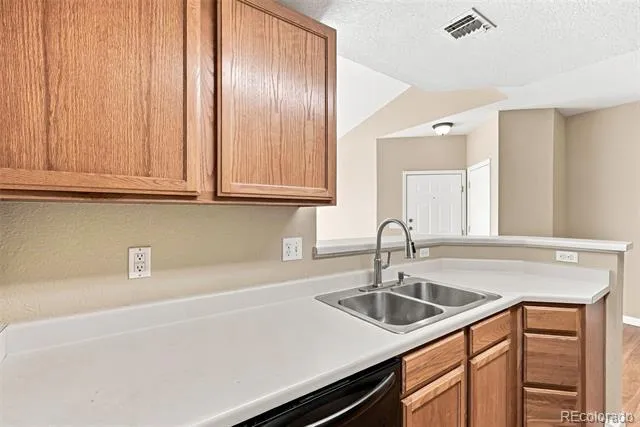 7440 S Blackhawk Street #15-306 Englewood, CO 80112