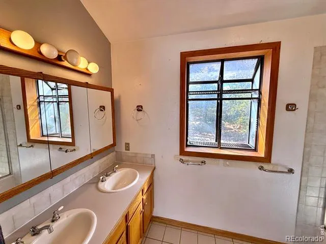 6687 Overland Road Ward, CO 80481