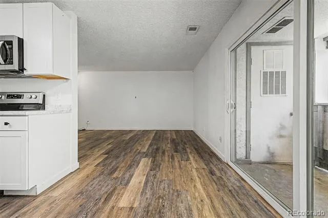 10712 E Exposition Avenue #308 Aurora, CO 80012