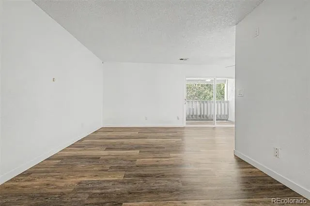 10712 E Exposition Avenue #308 Aurora, CO 80012