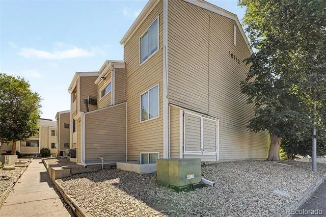 10712 E Exposition Avenue #308 Aurora, CO 80012