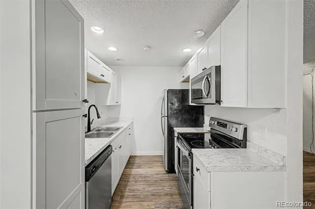 10712 E Exposition Avenue #308 Aurora, CO 80012