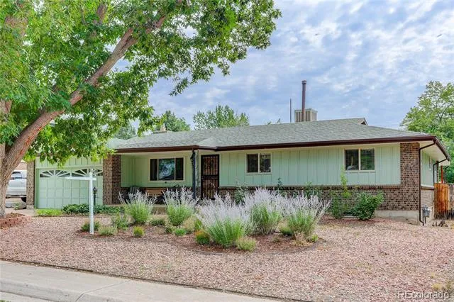 2974 S Eaton Street Denver, CO 80227