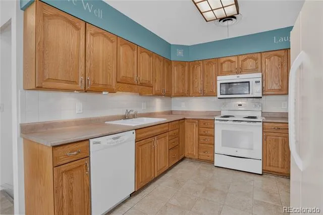 2974 S Eaton Street Denver, CO 80227