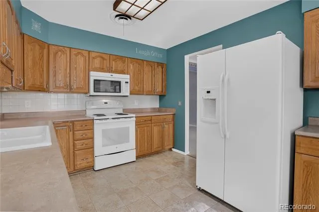 2974 S Eaton Street Denver, CO 80227