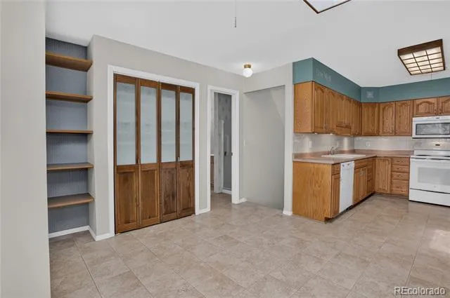 2974 S Eaton Street Denver, CO 80227