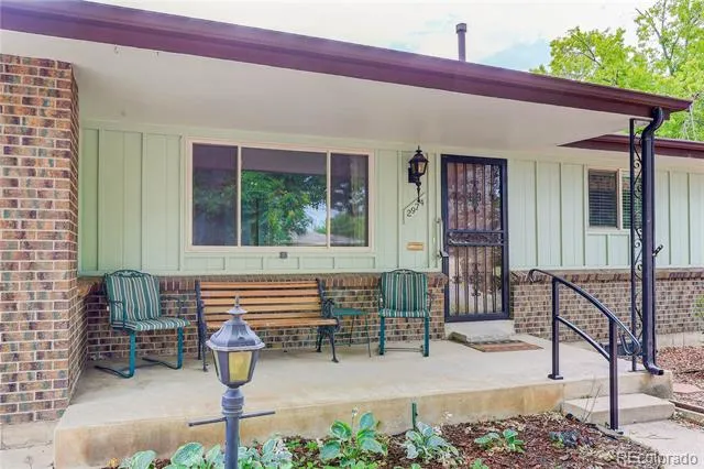 2974 S Eaton Street Denver, CO 80227