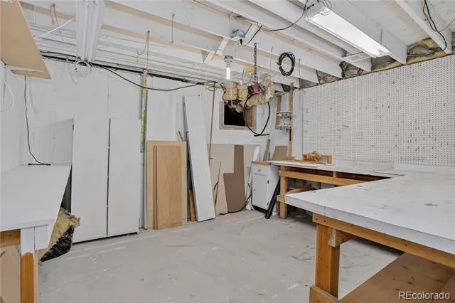 2974 S Eaton Street Denver, CO 80227