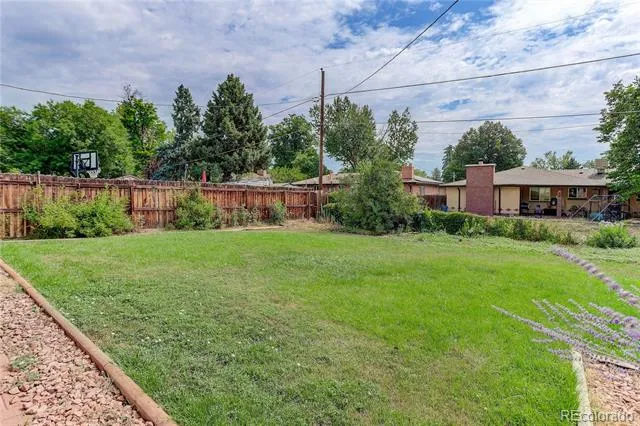 2974 S Eaton Street Denver, CO 80227