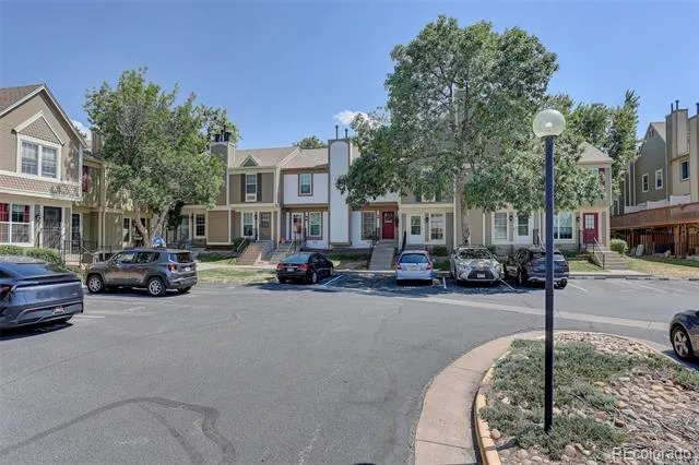 1811 S Quebec Way #196 Denver, CO 80231