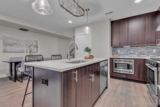 34 S Lincoln Street Denver, CO 80209