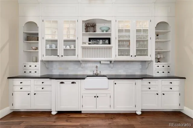 980 E Tufts Avenue Cherry Hills Village, CO 80113