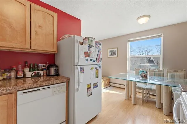 2130 S Vaughn Way #202E Aurora, CO 80014