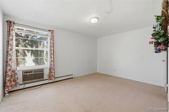2130 S Vaughn Way #202E Aurora, CO 80014