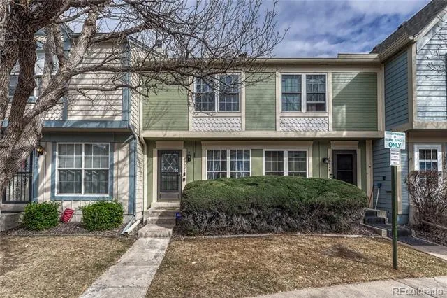 1662 S Idalia Circle #J Aurora, CO 80017
