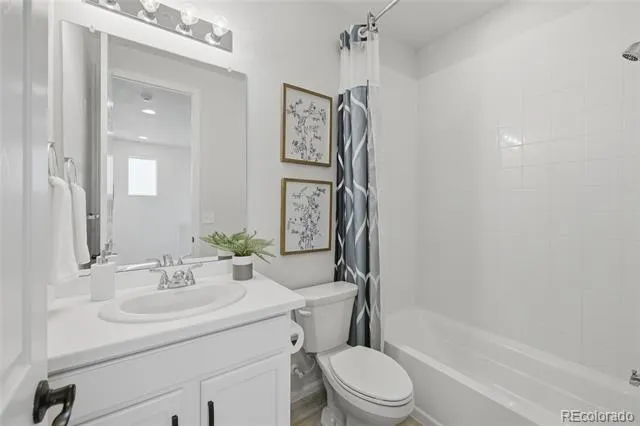 22876 E Tufts Place #A Aurora, CO 80015
