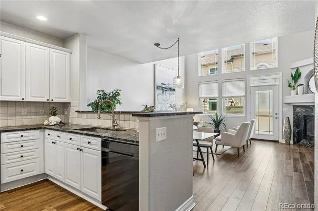 4348 S Queen Court Littleton, CO 80127